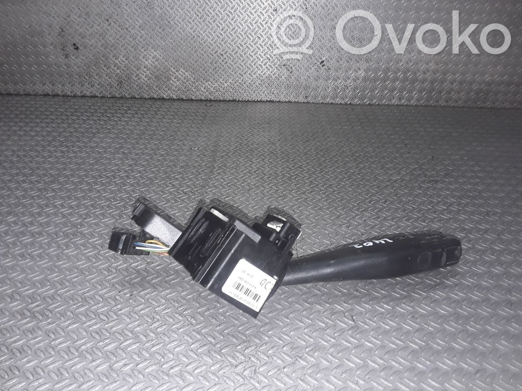 Leva indicatori   1K0953513A