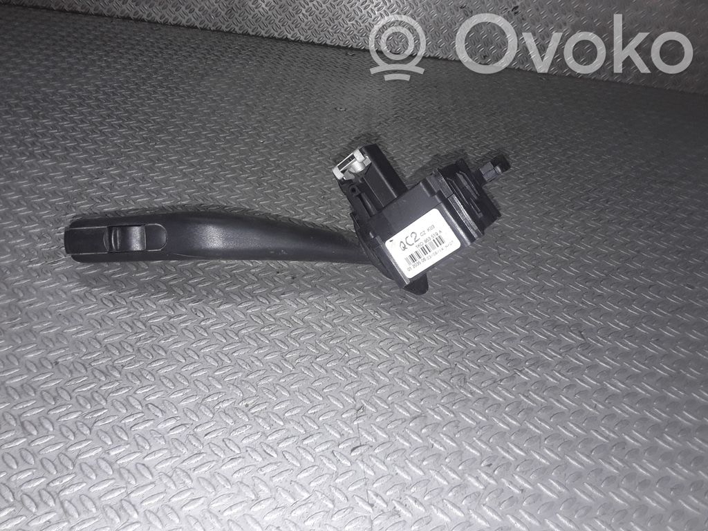 Volkswagen Touran I Leva comando tergicristalli
