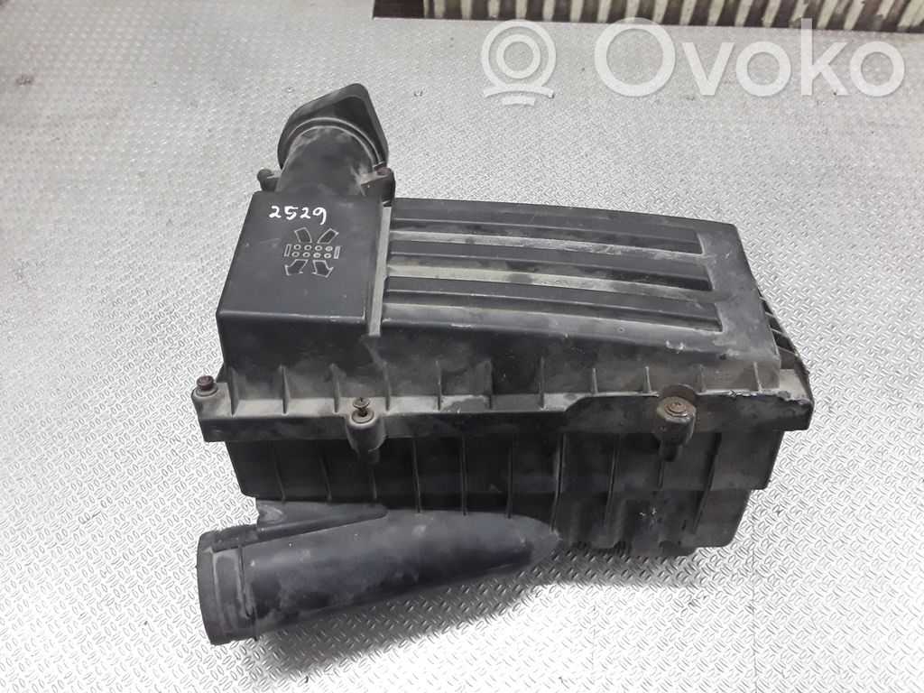 Skoda Octavia Mk2 (1Z) Air filter box 