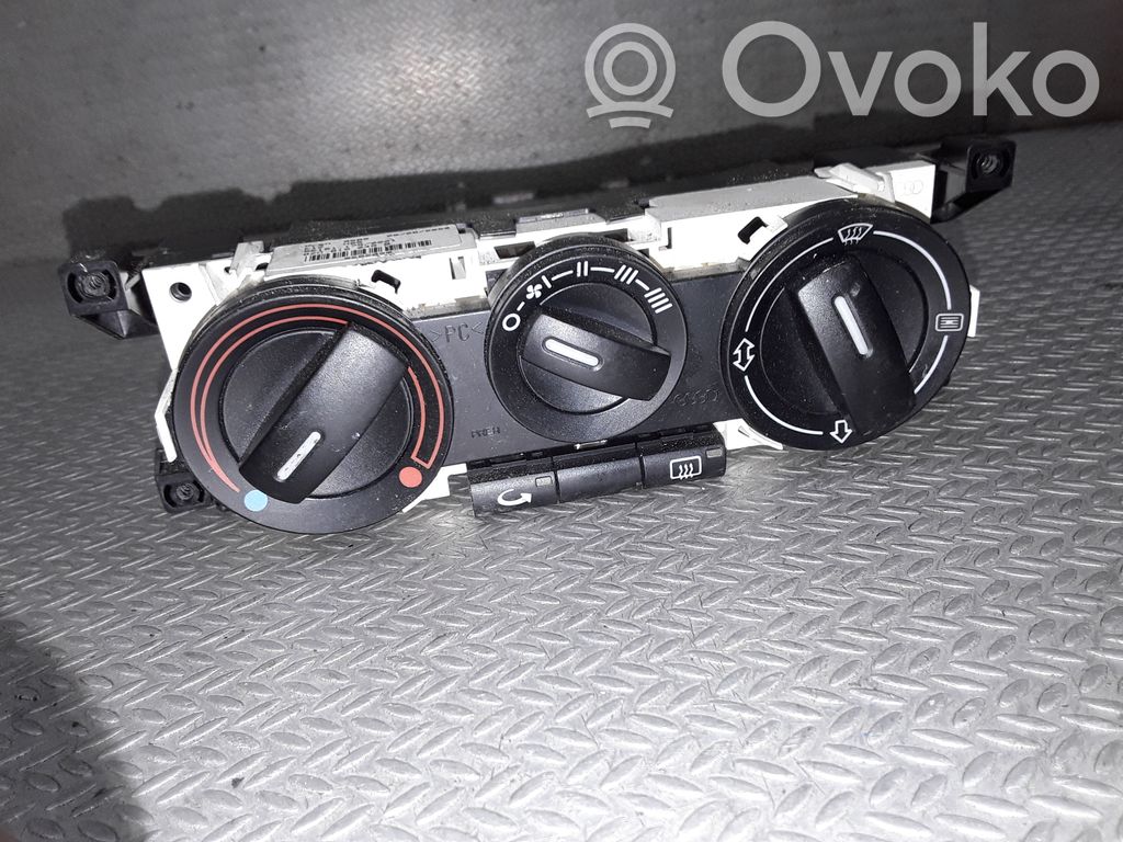 Climate control unit   8Z0815687