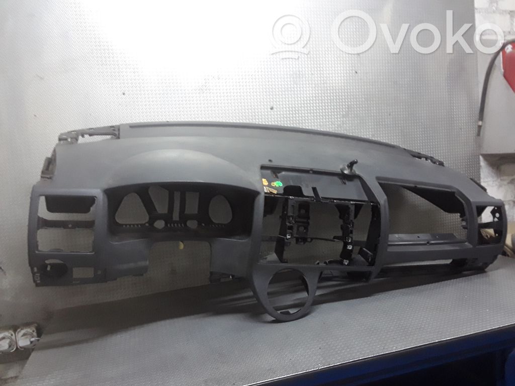 Volkswagen Transporter - Caravelle T5 Panel de instrumentos 