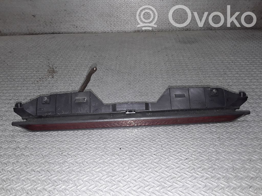 Ford Galaxy Third/center stoplight 