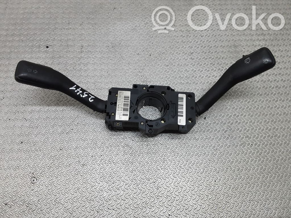 Комплект ручек   8L0953513G
