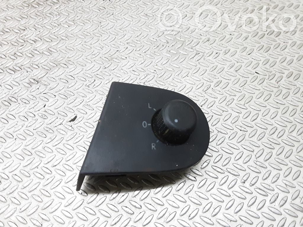 Ford Galaxy Wing mirror switch 