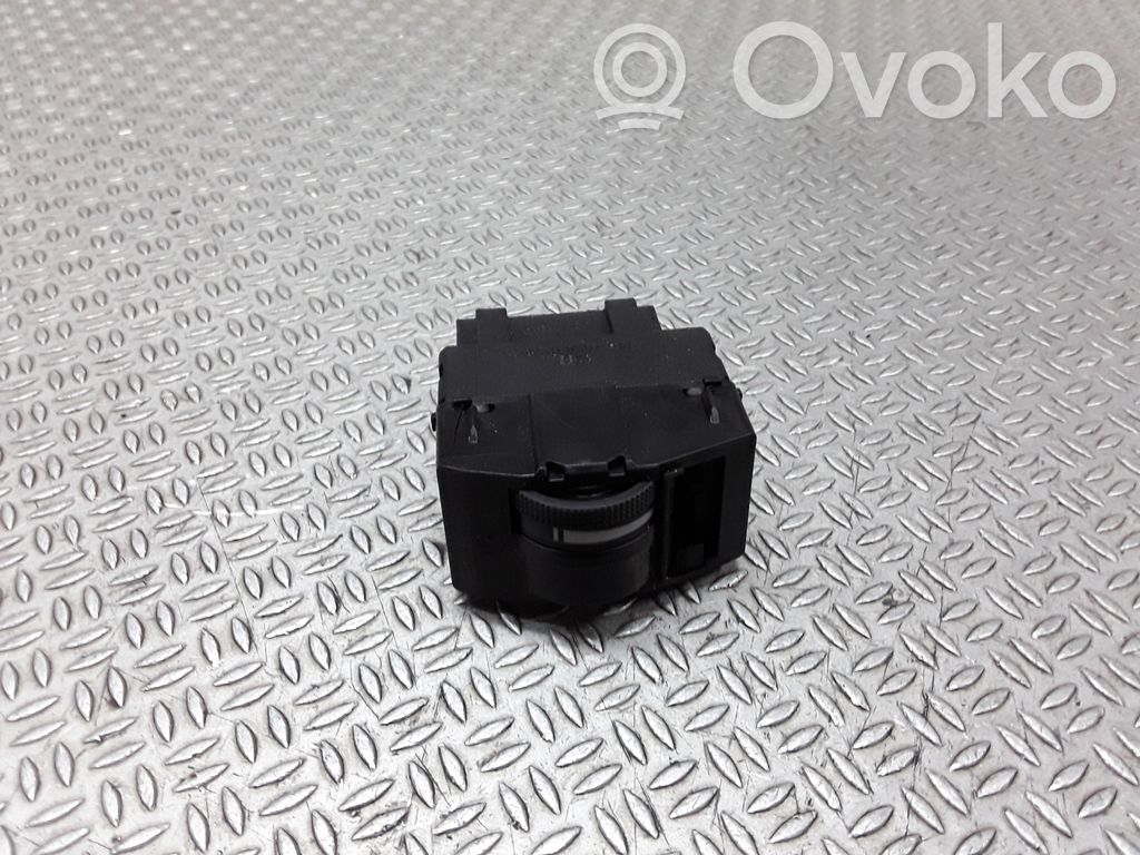 Audi A6 S6 C5 4B Interior lighting switch 