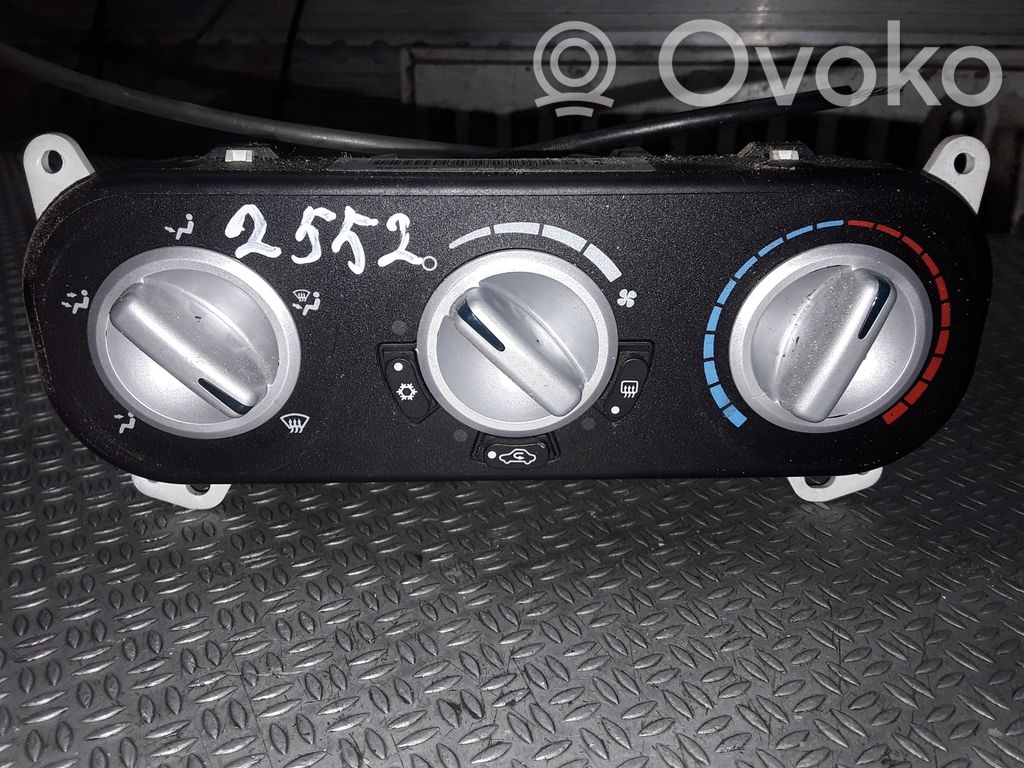 Dodge Caliber Climate control unit 