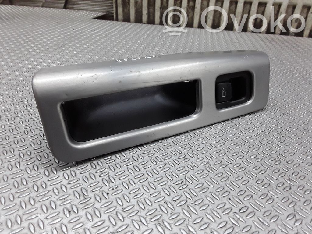 Volvo V50 Electric window control switch 