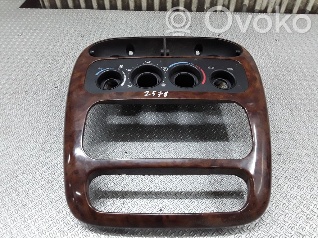 Console centrale, commande chauffage/clim   05291335