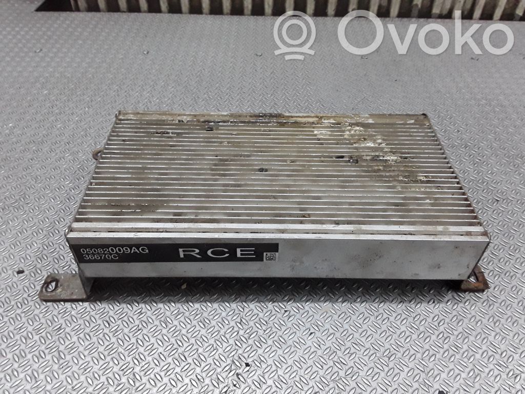 Chrysler Pacifica Garso stiprintuvas 