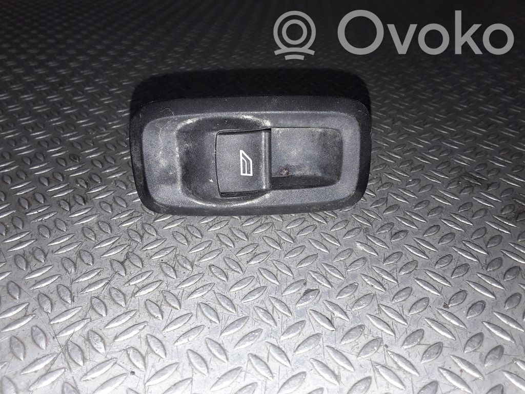 Ford Fiesta Electric window control switch 