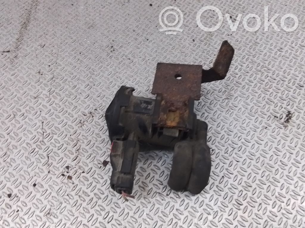 Válvula de vacío   A66GF33