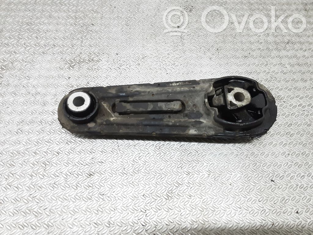 Renault Sandero I Gearbox mount 