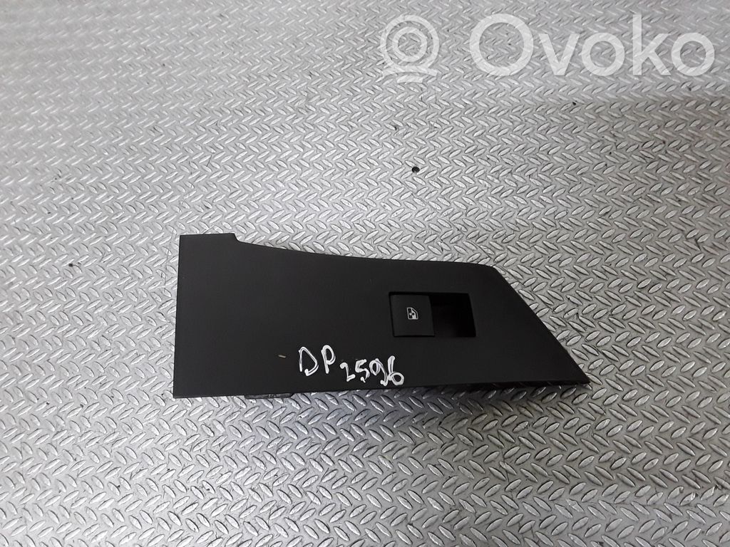 Electric window control switch   13301886