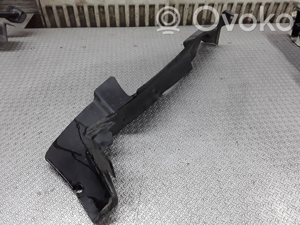 Chrysler 300 - 300C Déflecteur d'air de radiateur de refroidissement