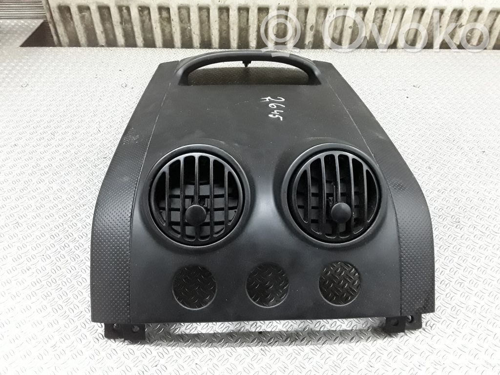 Chevrolet Kalos Rejilla de ventilación central del panel 