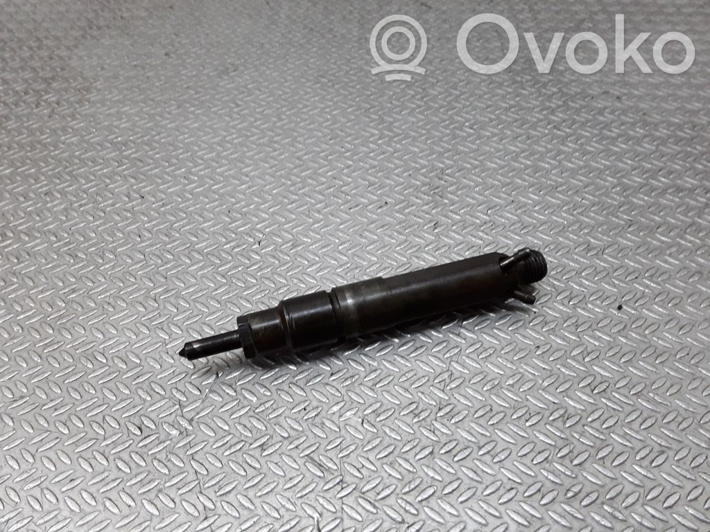 Volkswagen Golf III Injector combustibil 