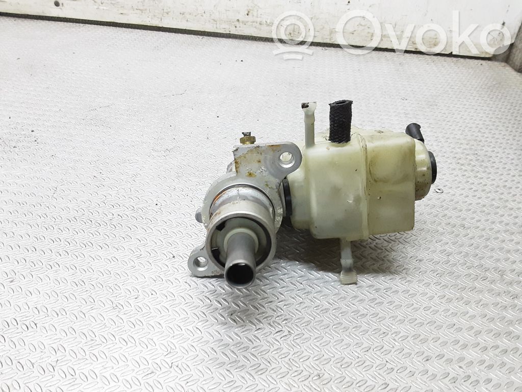 Master brake cylinder   320667921