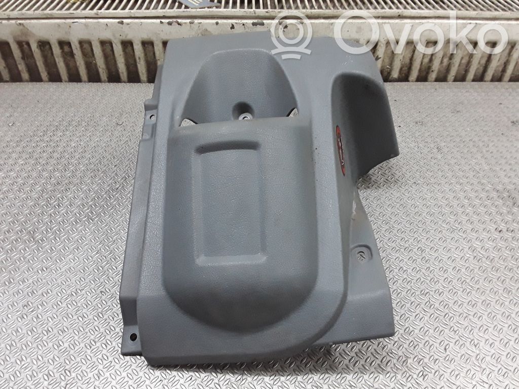 Ford Transit Moldura del extremo lateral de panel 