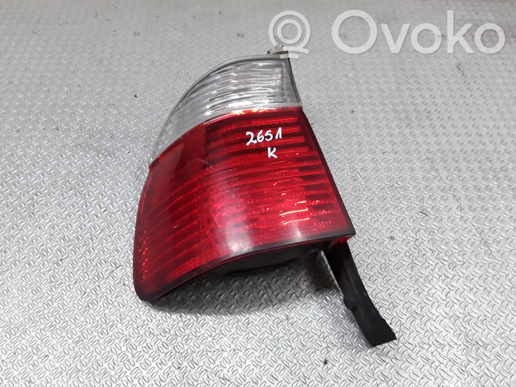 Rear/tail lights   6902531