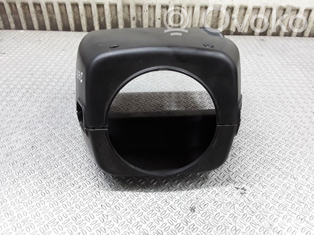 Land Rover Discovery Steering wheel column trim