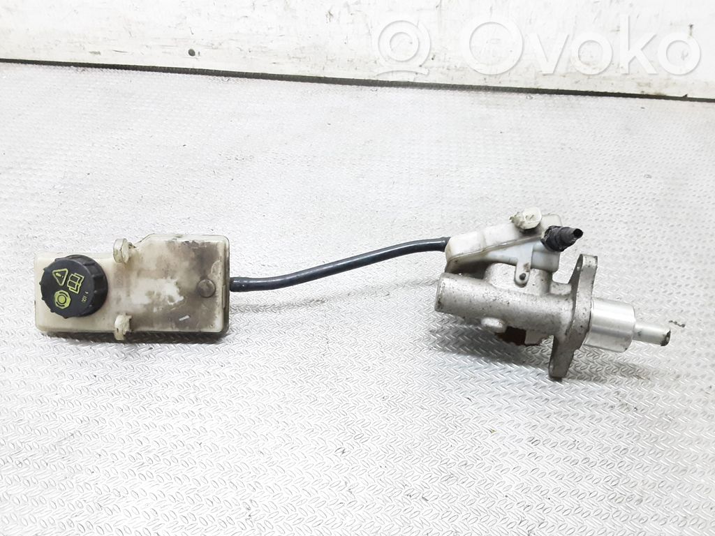 Master brake cylinder   03350886401