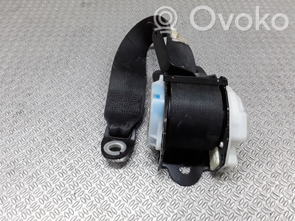 Toyota Avensis T250 Cinturón trasero