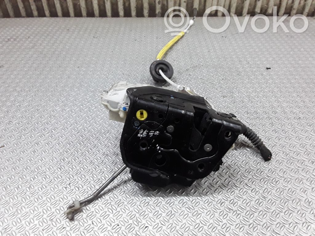 Serrure de porte arrière   8E0839015AA