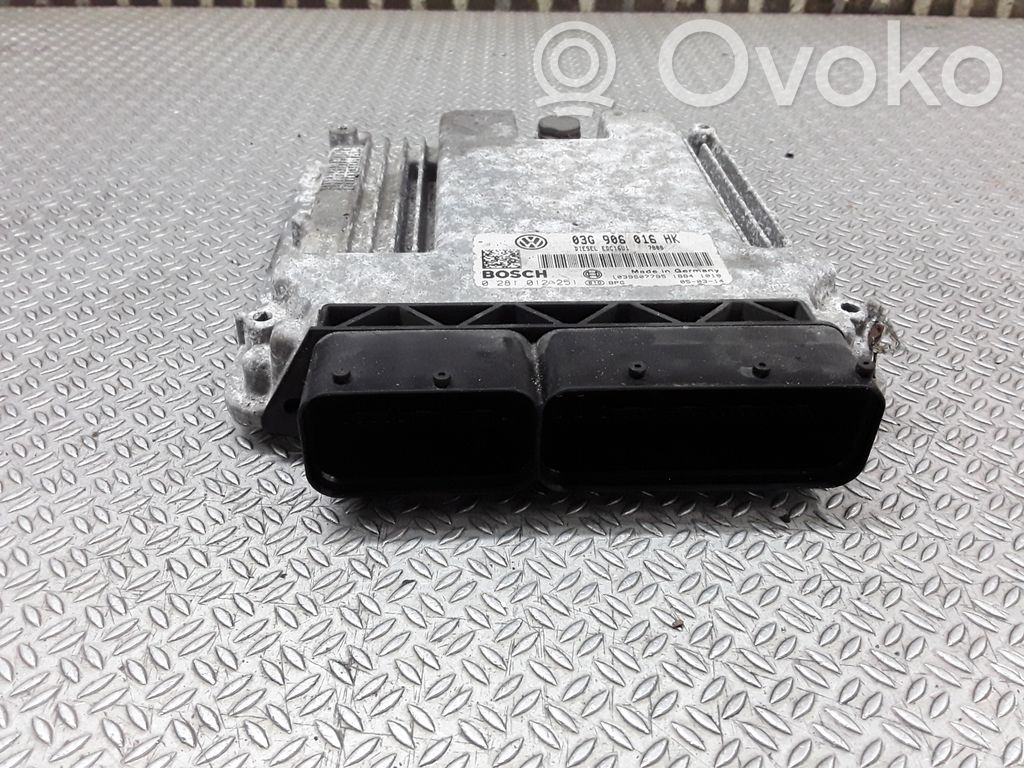 Volkswagen Touran I Unitate/modul de control motor 