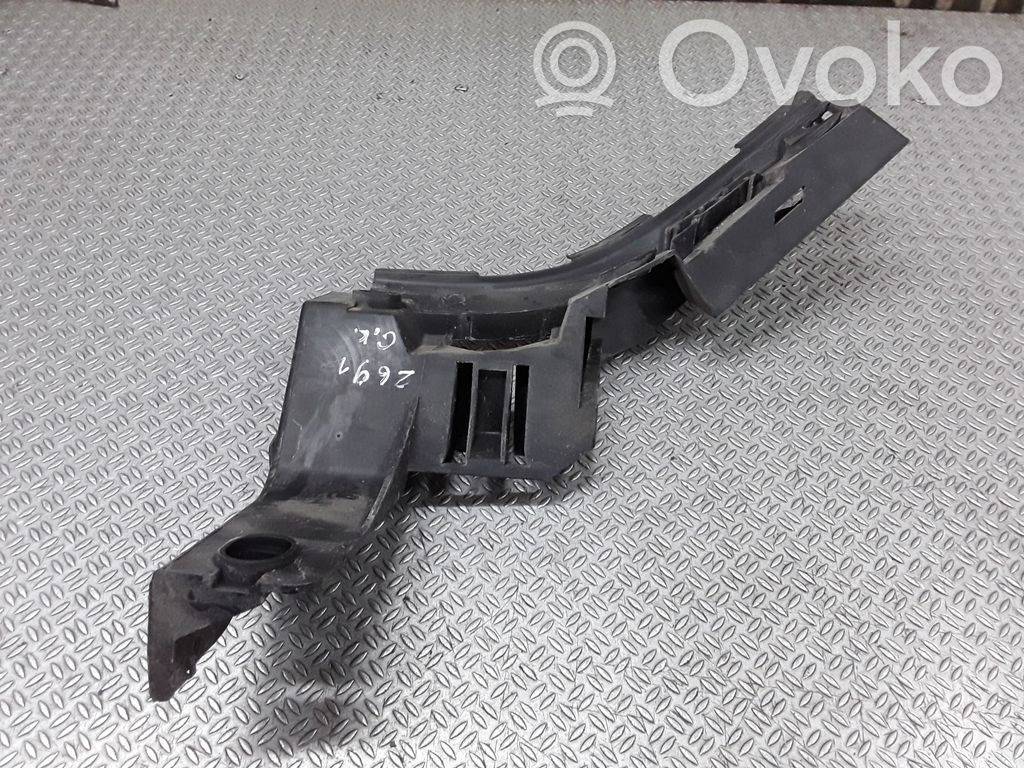 Rear bumper mounting bracket   5M0807393