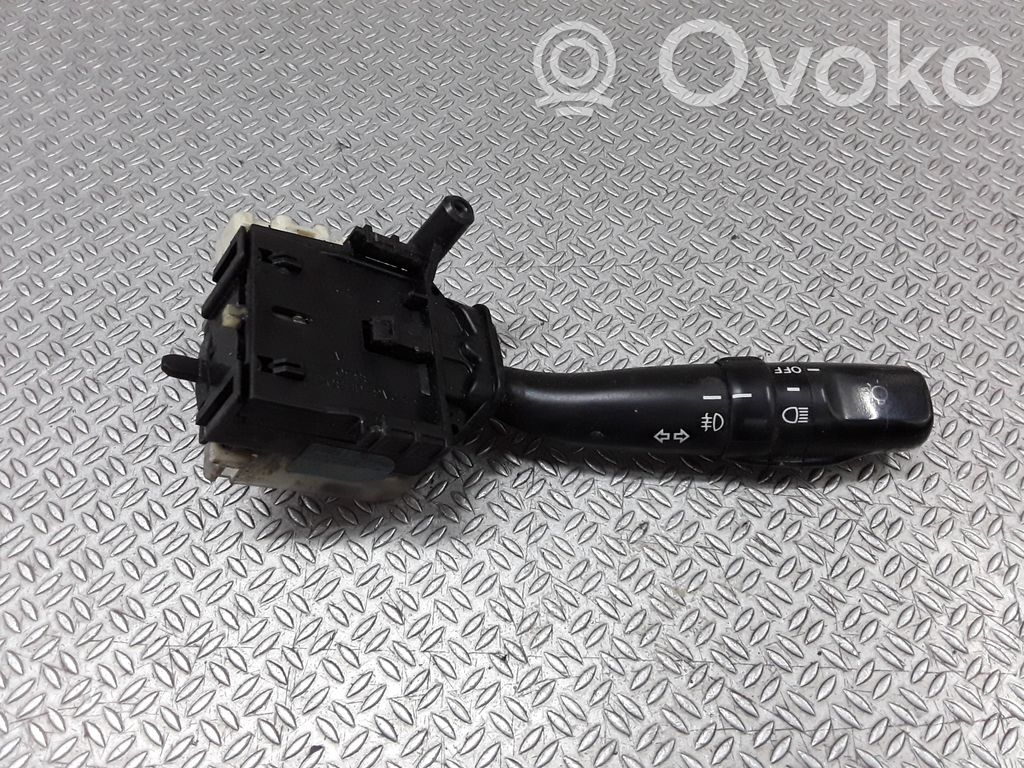 Toyota Avensis Verso Palanca de intermitentes 