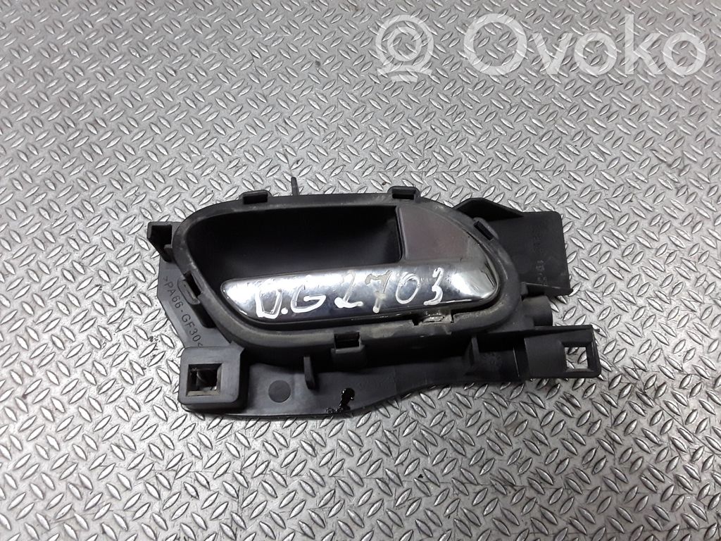 Citroen C4 I Manecilla interna puerta trasera 