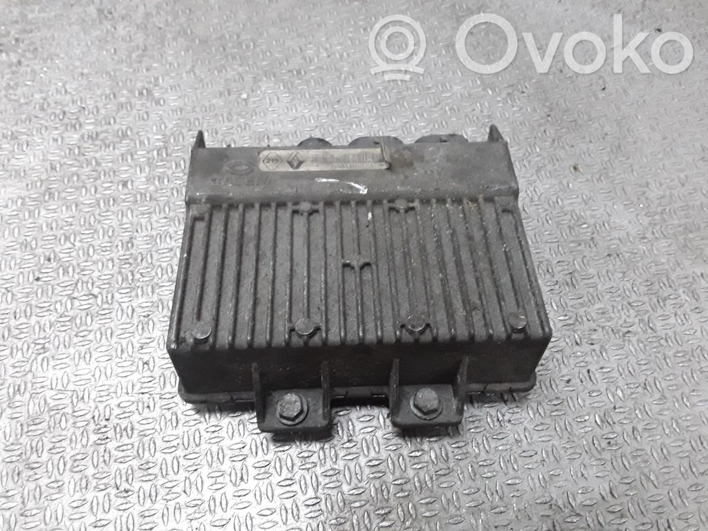 Renault Espace III Engine control unit/module 