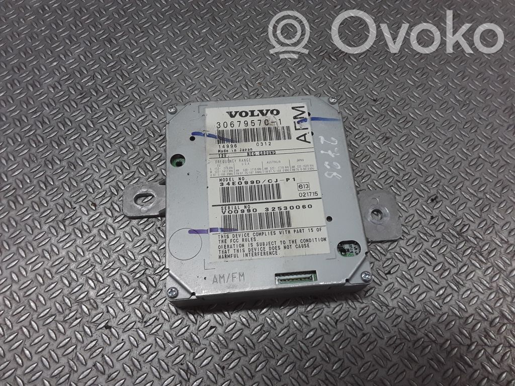 Volvo S40 Sound amplifier 