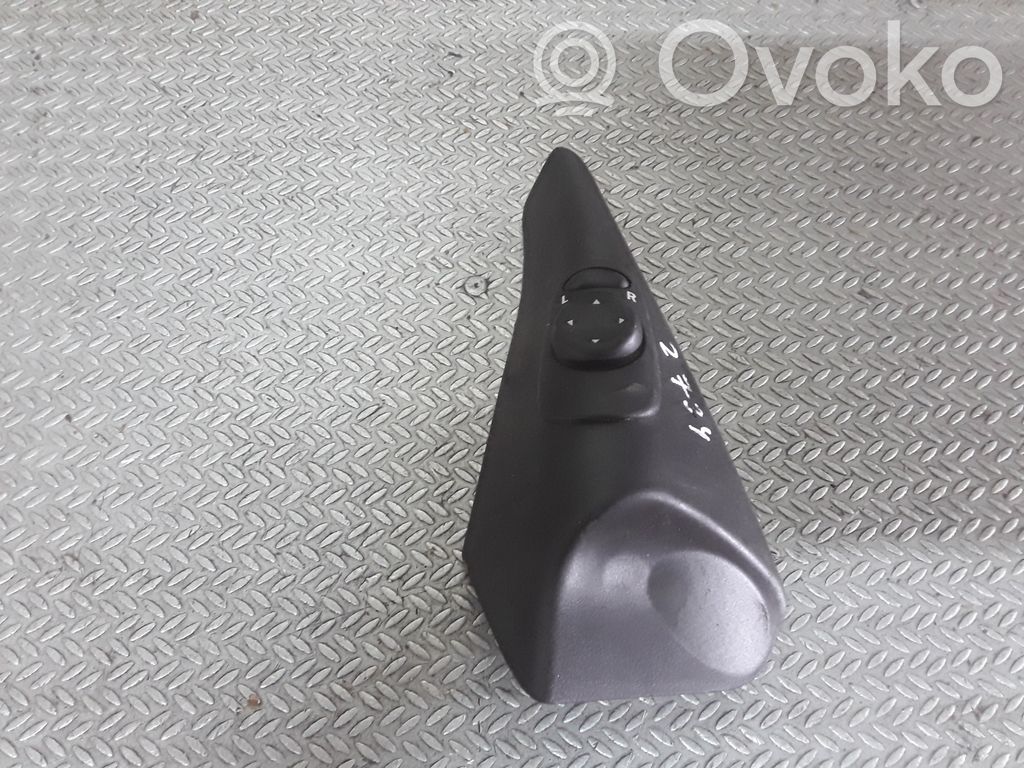 Wing mirror switch   12794342
