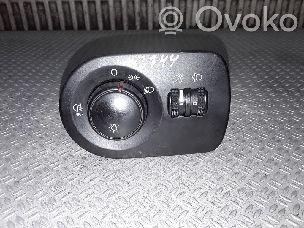 Seat Leon (1P) Light switch 