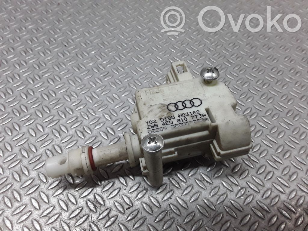 Stellmotor Tankdeckel Tankklappe   4E0810773A