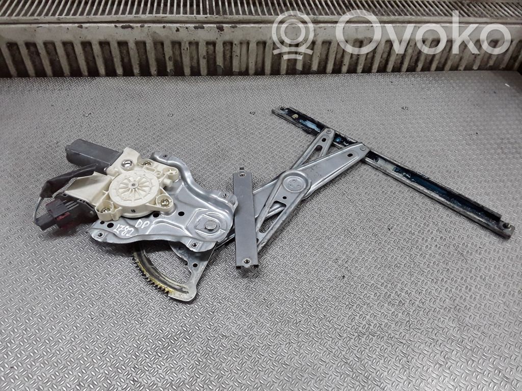Toyota Avensis T250 Macara ușă față cu motor 