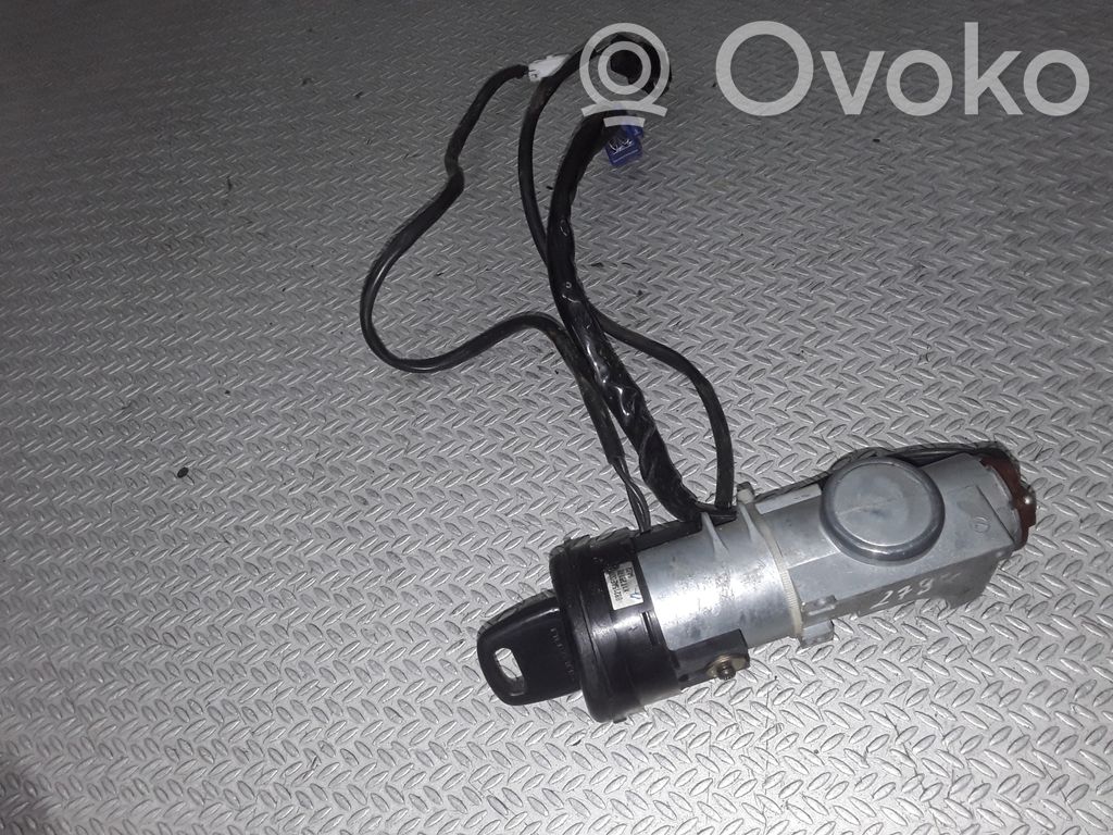 Subaru Outback Užvedimo spynelė 