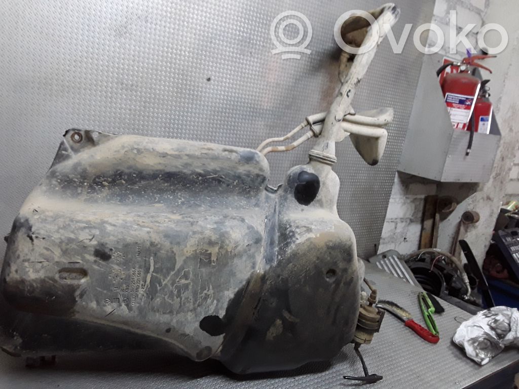 Volkswagen Polo V 6R Polttoainesäiliö 
