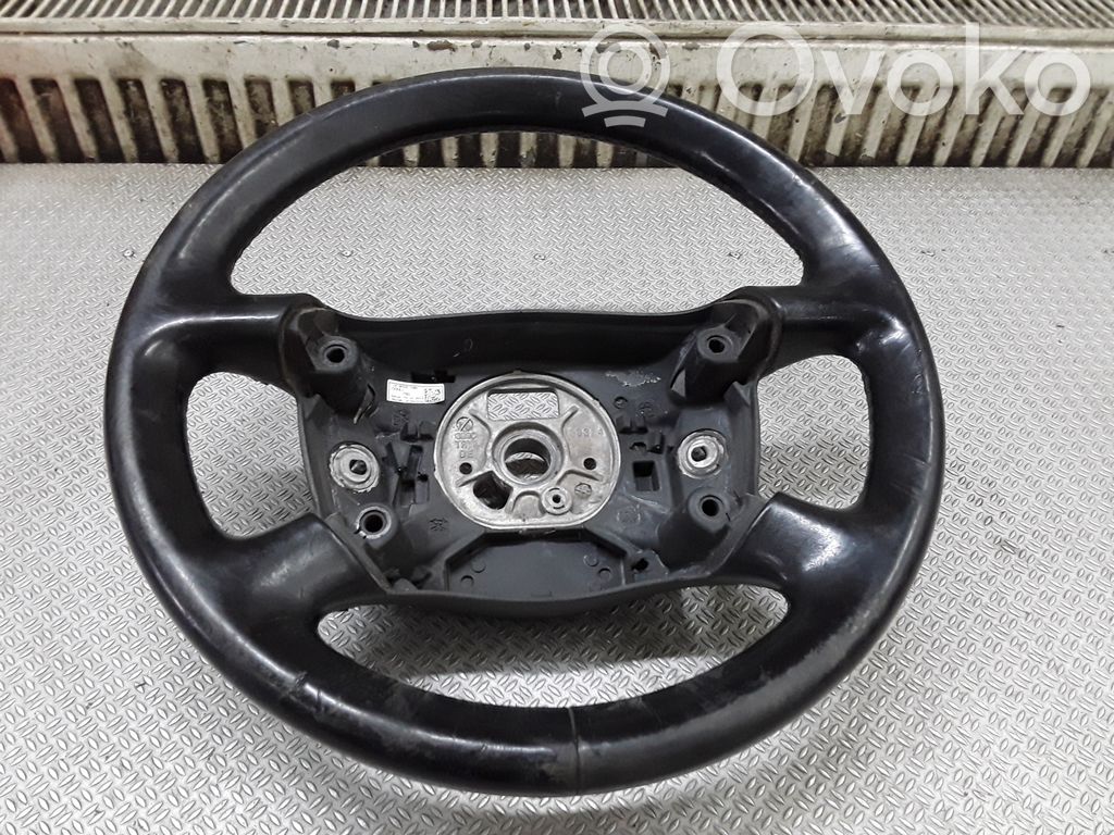 Kierownica   8E0000124