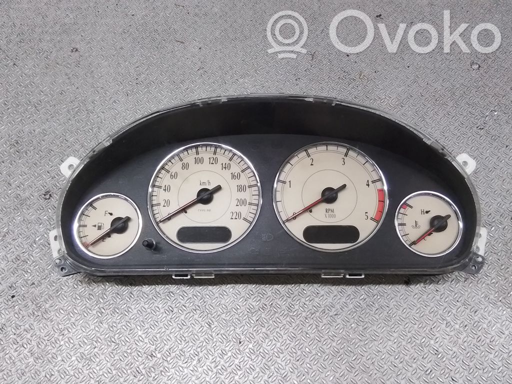 Geschwindigkeitsmesser Cockpit   P56044987AC