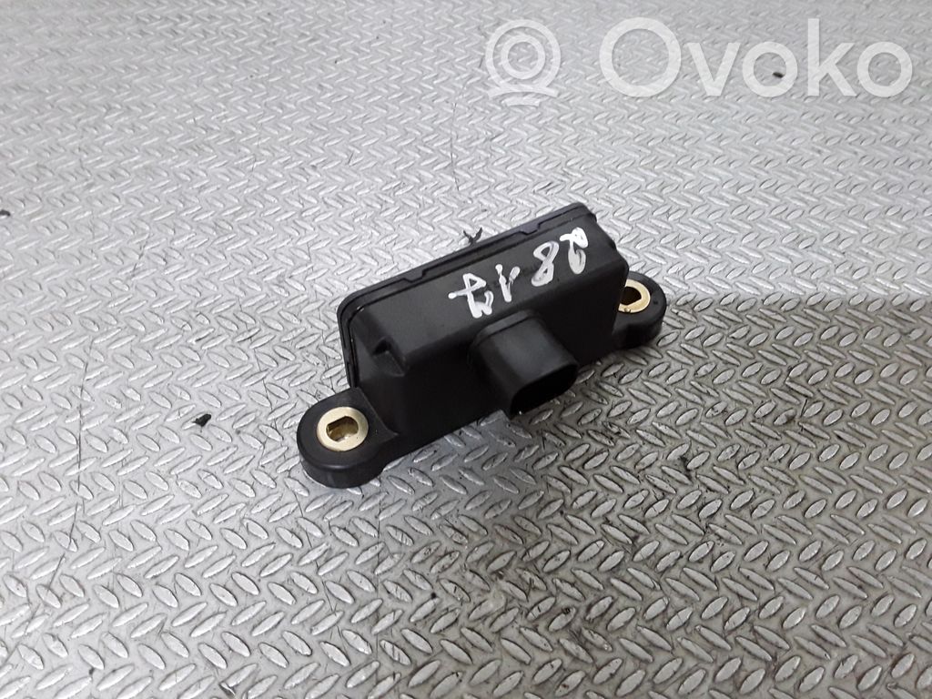 Mitsubishi Lancer VIII ESP acceleration yaw rate sensor 