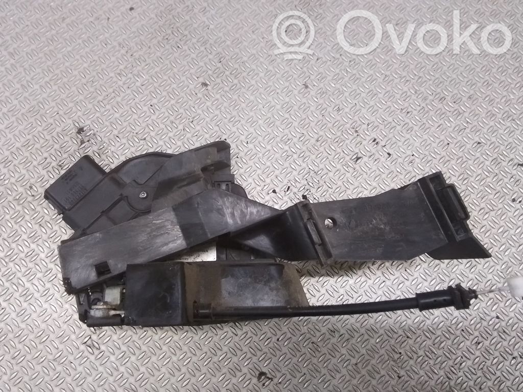 Ford S-MAX Zamek drzwi tylnych 