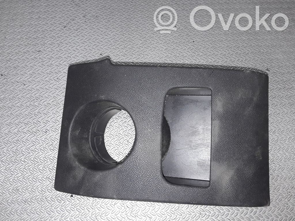Opel Corsa D Fuse box cover 