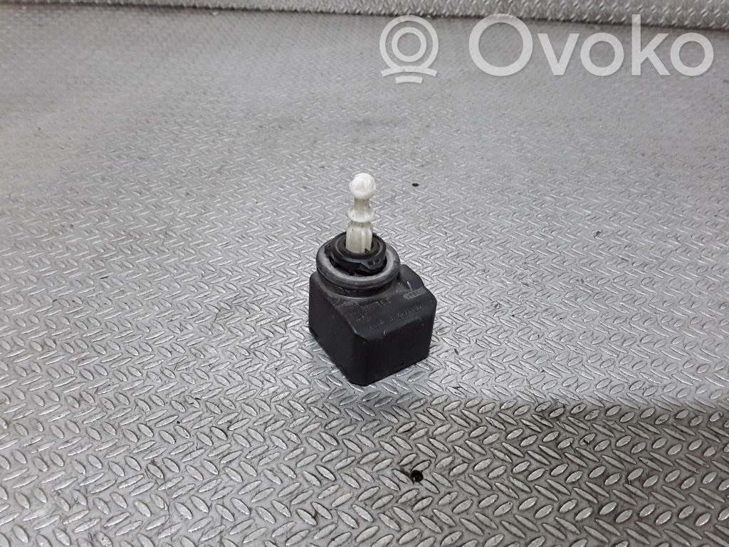 Scheinwerferstellmotor   00883000