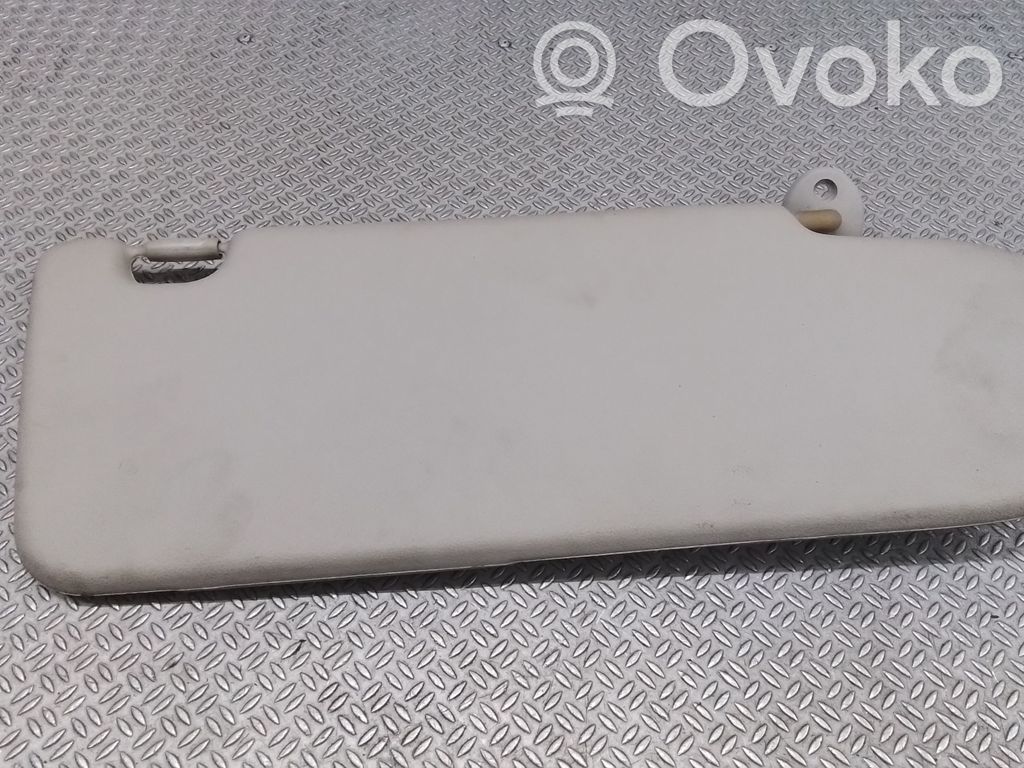 Sun visor