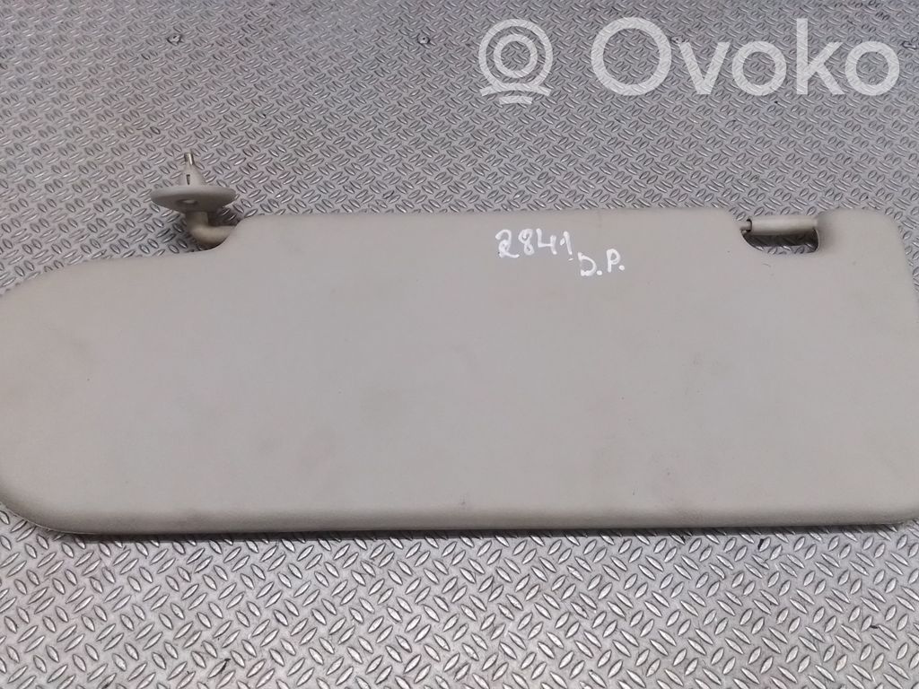 Sun visor