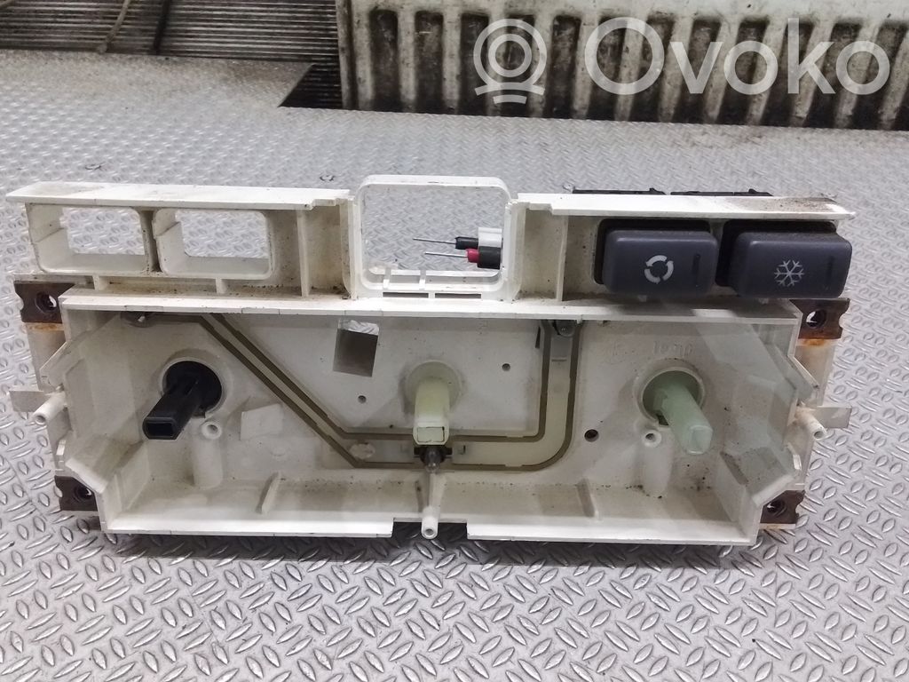 Unidad de control climatización   532556511A