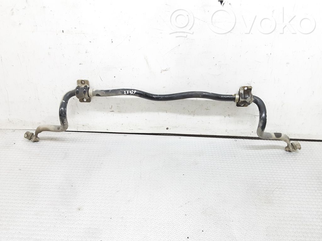 Barra estabilizadora delantera