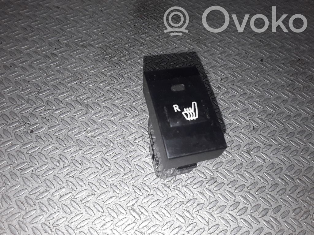 KIA Sorento Seat heating switch 